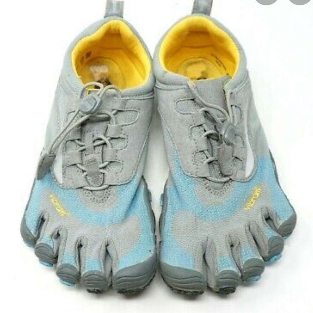 Vibram water toe shoes